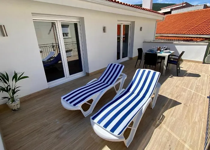 Ezaro Apartman Dumbría