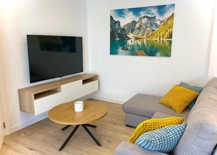 Apartman Ezaro *