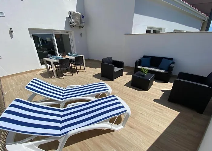 Apartman Ezaro