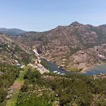 아파트 Ezaro