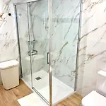 Ezaro 아파트