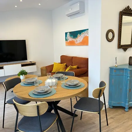 Ezaro Apartment