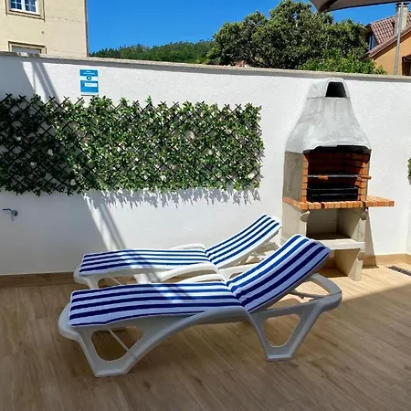 Apartment Ezaro Dumbria